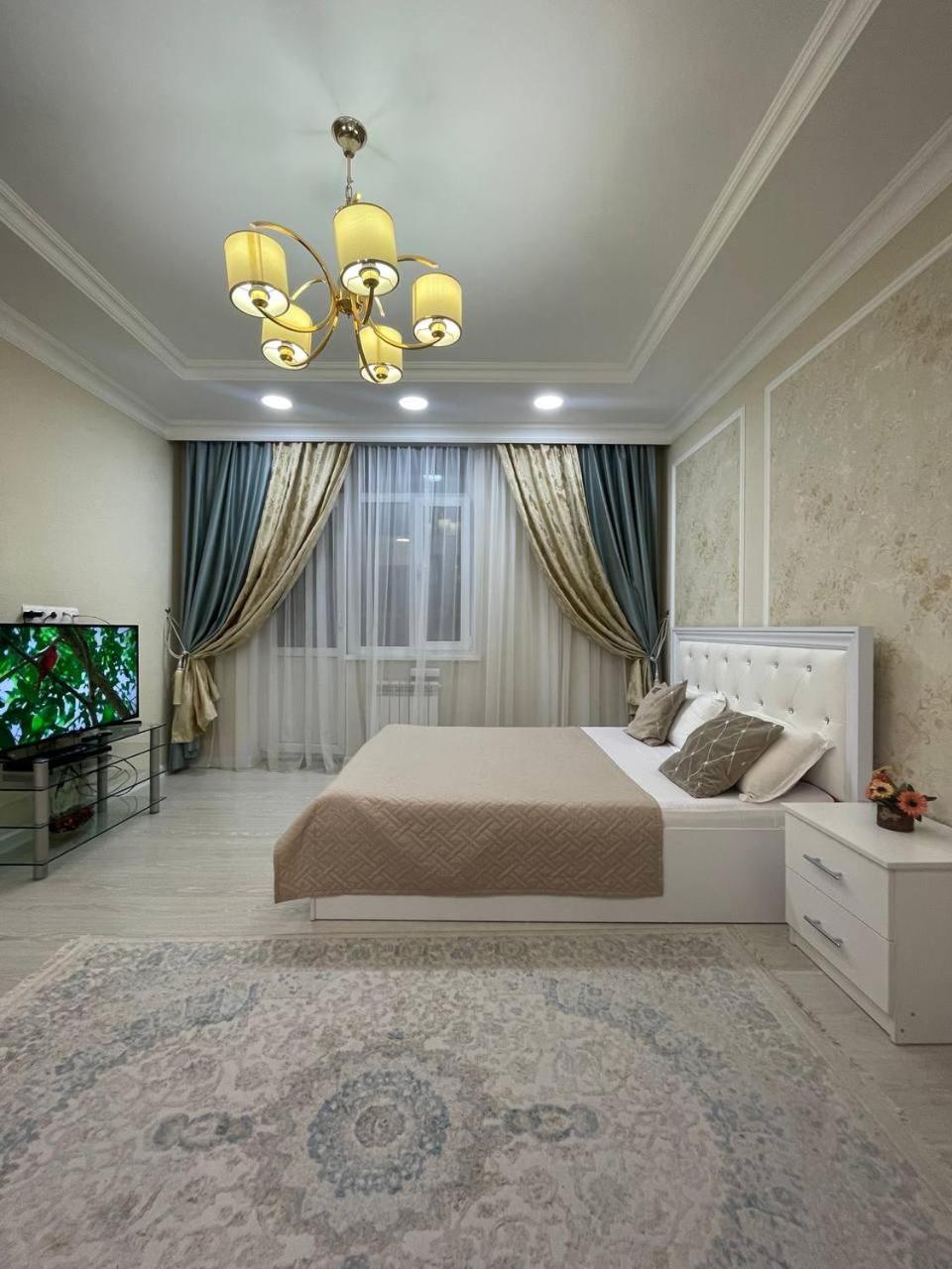 Promenade Expo * Nur-Sultan (Astana)